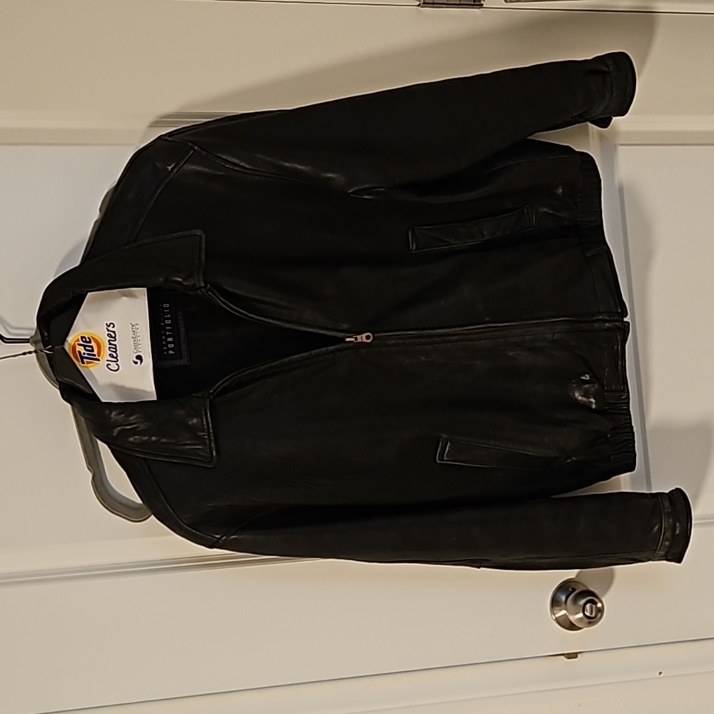Perry Ellis Genuine Lambskin Leather Jacket